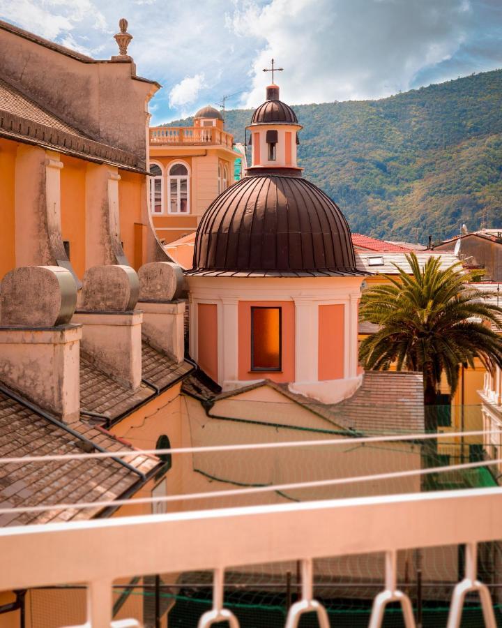 Moneglia Beach Downtown Bagian luar foto
